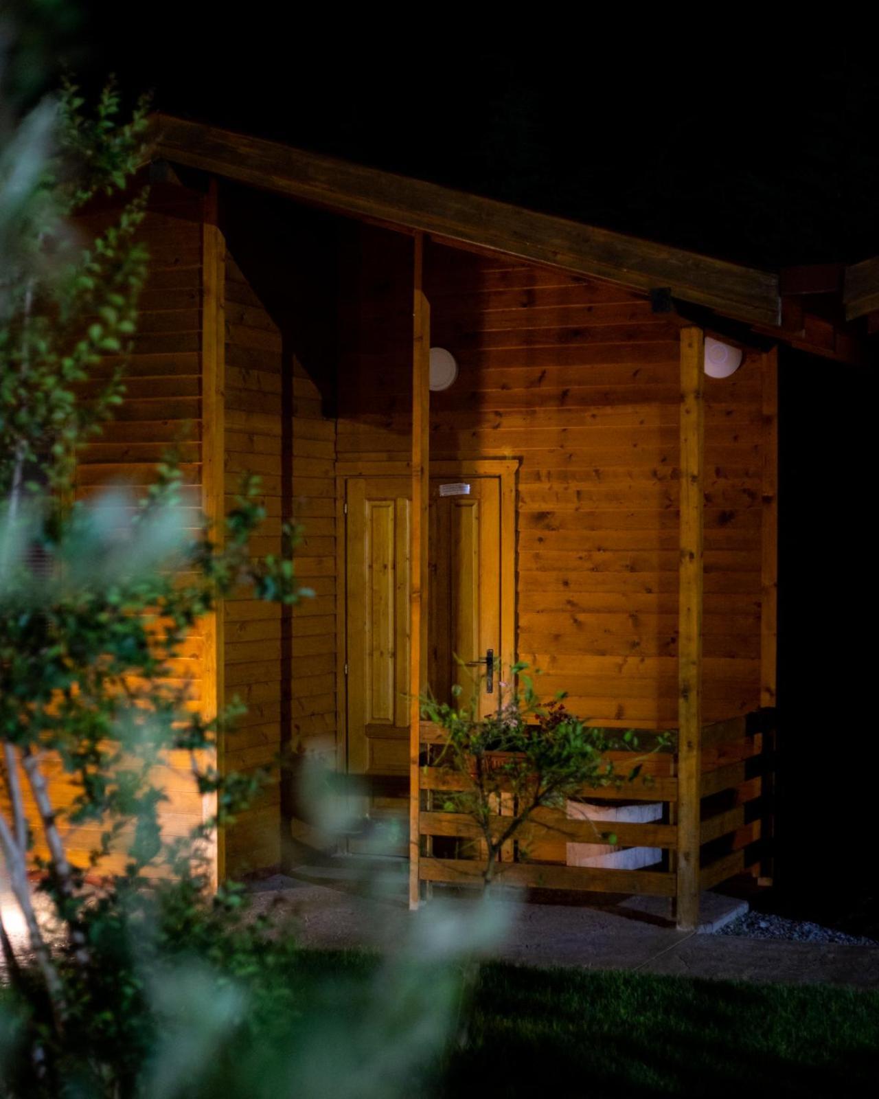 Sunny Garden Hotel Ulcinj Bagian luar foto
