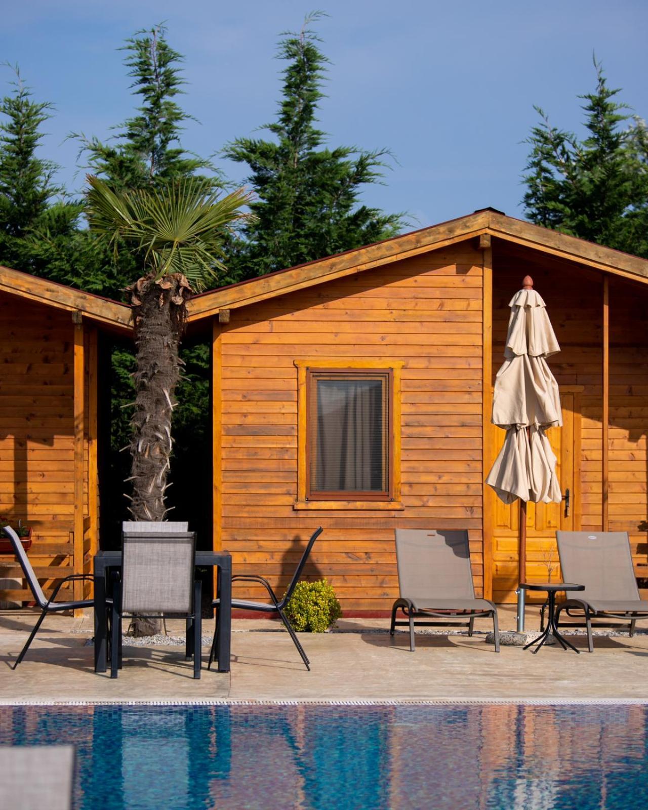 Sunny Garden Hotel Ulcinj Bagian luar foto